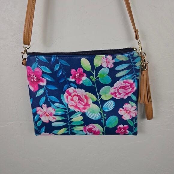 L.I.B. New York Crossbody Blue Floral Wrislet Zip Clouser Purse Tassel Bohemian - Picture 7 of 8